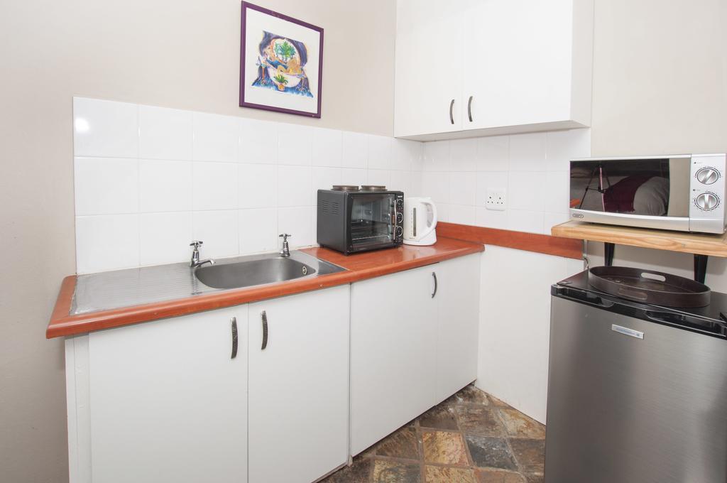 Zareba B&B Guesthouse Glendinningvale ภายนอก รูปภาพ